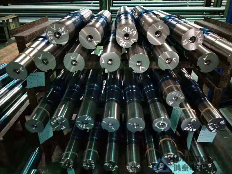  YE2-315M-4电机轴伸两端打孔、特殊法兰